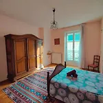 Les Capucins - Elegance Au Coeur De * 勒米尔蒙