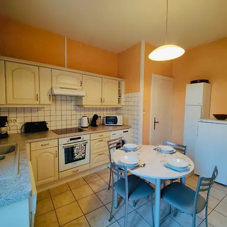 Les Capucins - Elegance Au Coeur De